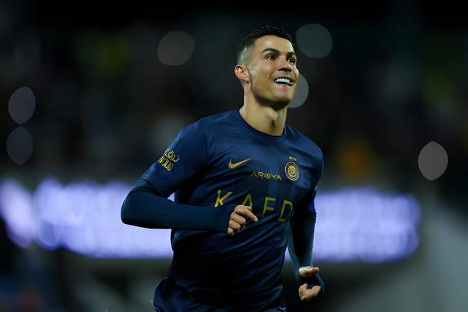 Ronaldo ghi hat-trick giúp Al Nassr thắng cách biệt khó tin - Ảnh 1.