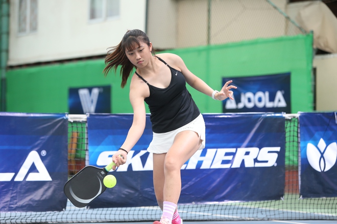 Chùm ảnh đẹp: Dàn trai xinh gái đẹp thi đấu bùng nổ trong ngày khai mạc Giải Pickleball châu Á tại Việt Nam - Ảnh 4.