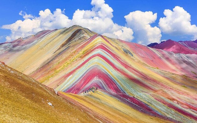 Bí ẩn dòng sông nhuộm đỏ ở Peru, tại sao chỉ đổi màu vào mùa mưa? - Ảnh 4.