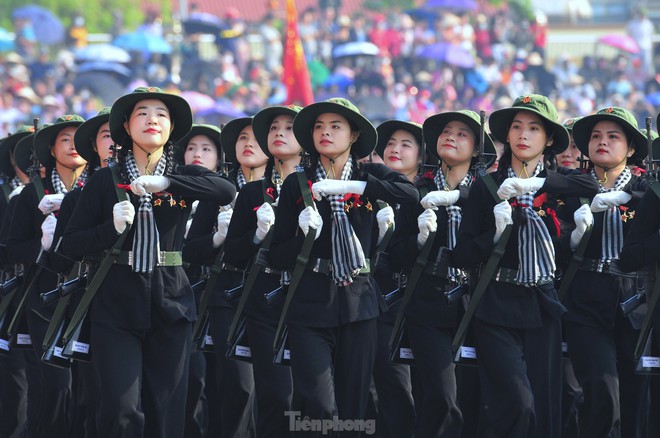 Bóng hồng phương Nam sẵn sàng cho cuộc diễu binh trọng đại ở Điện Biên - Ảnh 16.