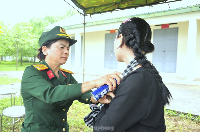 Bóng hồng phương Nam sẵn sàng cho cuộc diễu binh trọng đại ở Điện Biên - Ảnh 12.