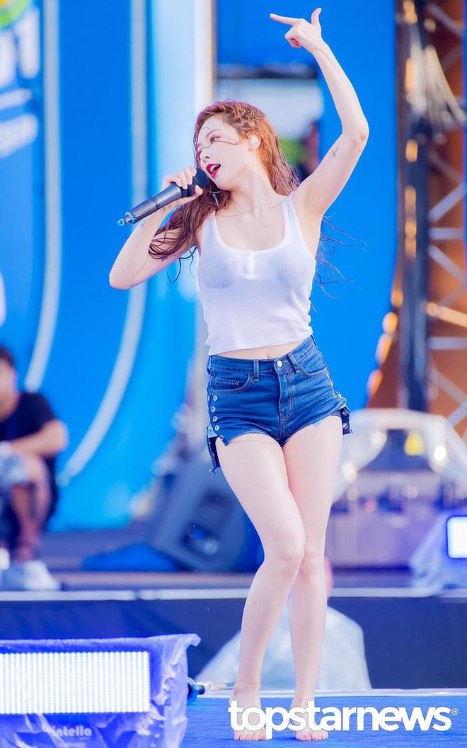 Waterbomb - Lễ hội nhạc nước sexy nhất Hàn Quốc: BLACKPINK phá đảo mùa hè, một nhân tố bất ngờ nổi tiếng, HyunA - Sunmi ai hot hơn? - Ảnh 9.