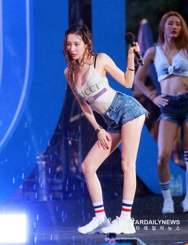 Waterbomb - Lễ hội nhạc nước sexy nhất Hàn Quốc: BLACKPINK phá đảo mùa hè, một nhân tố bất ngờ nổi tiếng, HyunA - Sunmi ai hot hơn? - Ảnh 12.