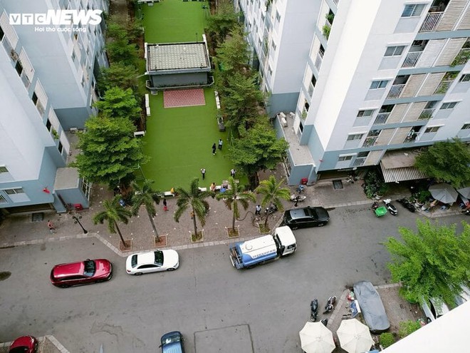Sau một đ&ecirc;m xếp h&agrave;ng hứng nước, chung cư ở TP Thủ Đức được cấp nước trở lại - Ảnh 4.