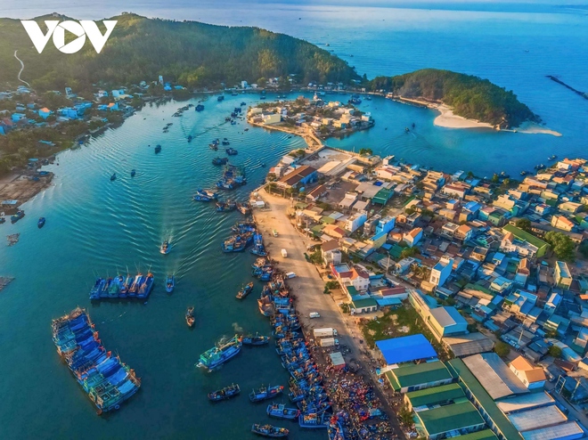 Khám phá Sa Huỳnh – nơi có bãi biển đẹp nhất Quảng Ngãi - Ảnh 2.