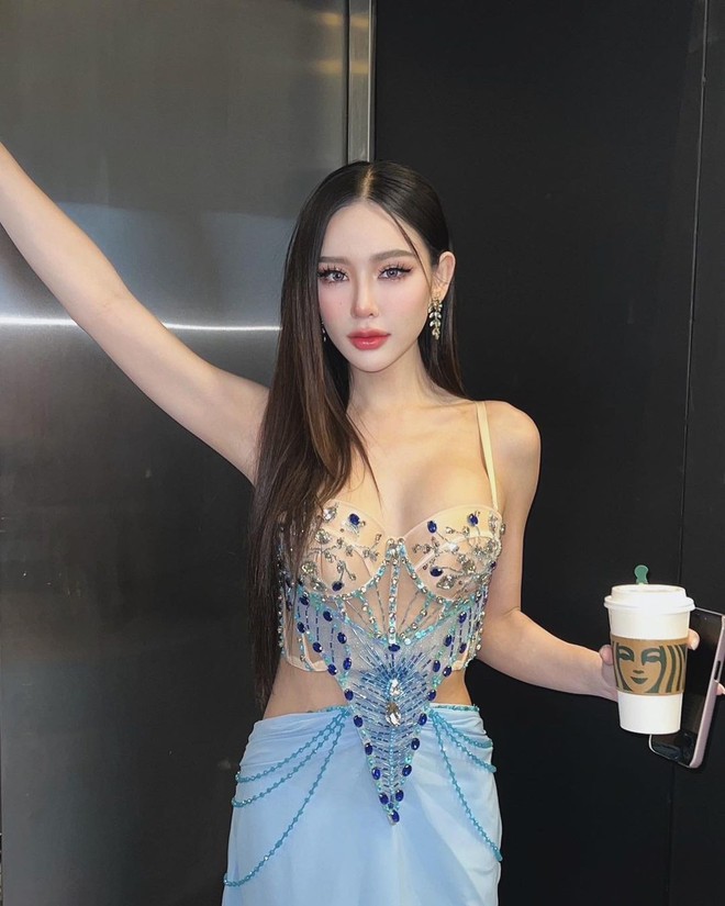 Hoa hậu Hòa bình Thái Lan 2024 gây tranh cãi vì chỉ cao 1,65 m - Ảnh 12.