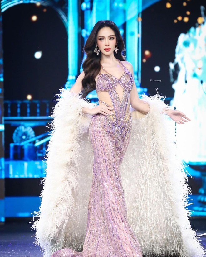 Hoa hậu Hòa bình Thái Lan 2024 gây tranh cãi vì chỉ cao 1,65 m - Ảnh 4.