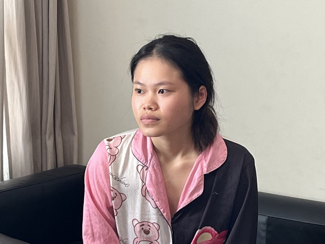 Người mẹ đoàn tụ 2 con gái sau gần 42 giờ thất lạc ở phố đi bộ Nguyễn Huệ: “Mừng quá trời mừng!” - Ảnh 2.