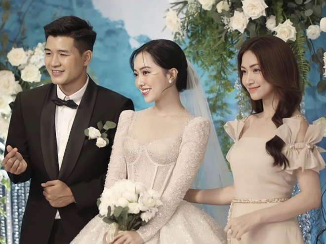 Hòa Minzy phản pháo khi bị nói lanh chanh mâm nào cũng có mặt hậu dự đám cưới Quang Hải - Ảnh 5.