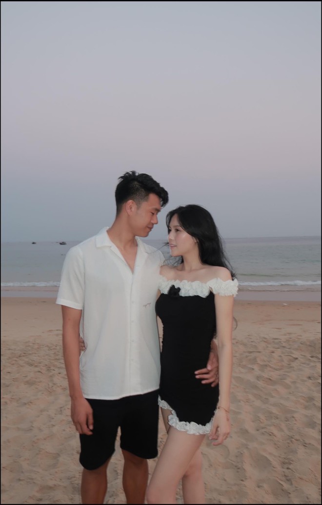 Vợ cầu thủ nổi tiếng từng l&agrave; hotgirl Tuy&ecirc;n Quang sinh con xong nhan sắc thăng hạng, ngọt ng&agrave;o hơn cả thời con g&aacute;i - Ảnh 6.
