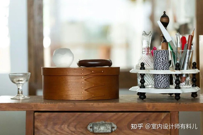 Hai vợ chồng mua căn nh&agrave; nhỏ c&oacute; ban c&ocirc;ng, tự trang ho&agrave;ng v&agrave; tạo ra tổ ấm cực chill - Ảnh 10.