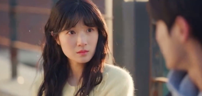 Cõng Anh Mà Chạy tập 11: Byeon Woo Seok - Kim Hye Yoon có cảnh hôn ngọt lịm tim khiến netizen bấn loạn - Ảnh 2.