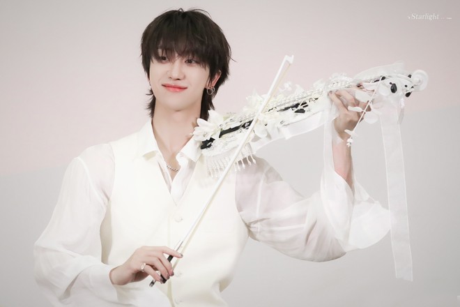 Nam idol gây sốt với lời khuyên giác ngộ fan: Đừng xăm tên đàn ông, dù có là thần tượng hay bạn trai! - Ảnh 2.