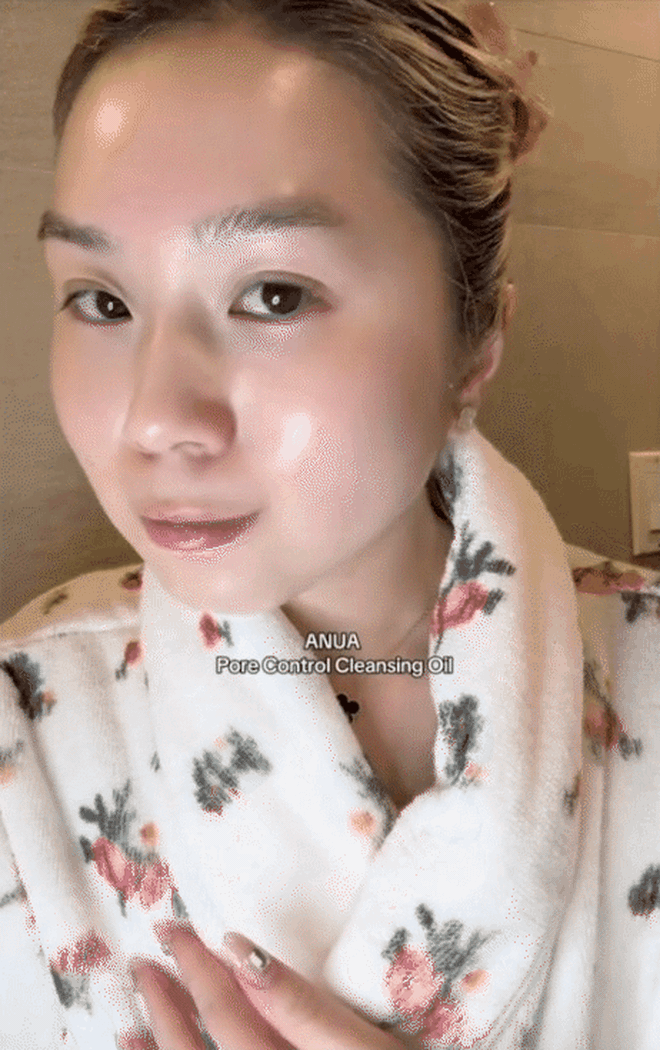 2 combo tẩy trang + rửa mặt được beauty blogger xứ Hàn chỉ đích danh giúp trị mụn, kiềm dầu và cấp ẩm hiệu quả - Ảnh 3.