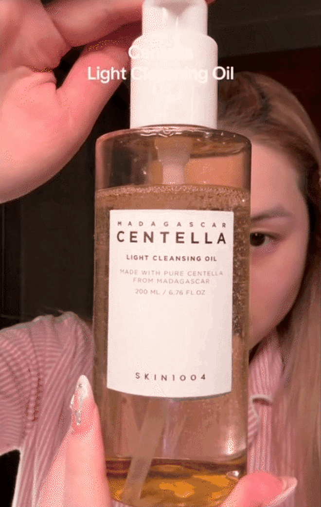 2 combo tẩy trang + rửa mặt được beauty blogger xứ Hàn chỉ đích danh giúp trị mụn, kiềm dầu và cấp ẩm hiệu quả