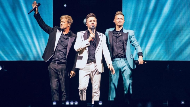 Show diễn Westlife tại Hà Nội năm nay chưa sold-out được đêm nào dù vé bán ra chỉ bằng 1 nửa năm ngoái! - Ảnh 5.