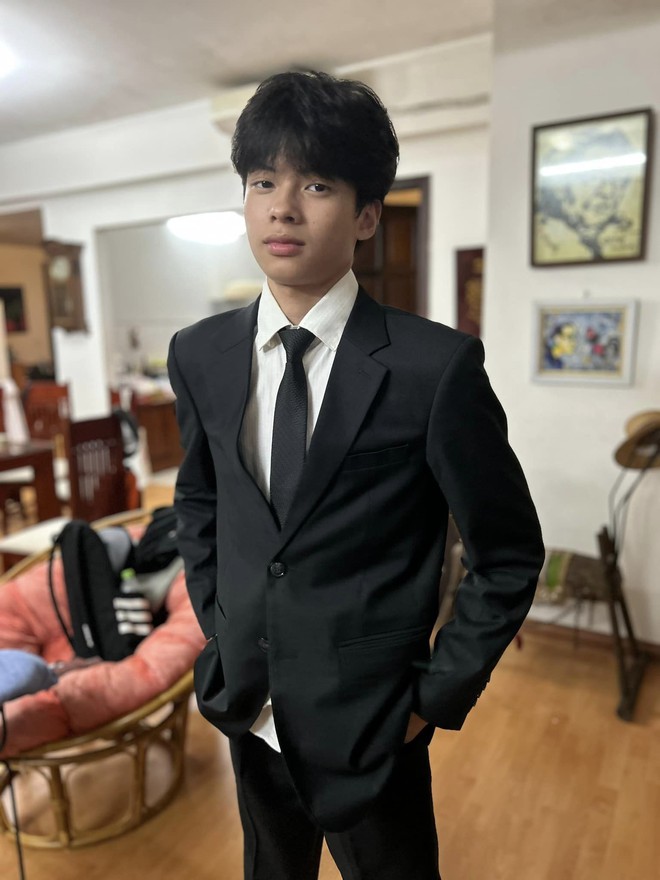 Nh&oacute;c tỳ Vbiz g&acirc;y sốt v&igrave; visual như so&aacute;i ca, h&oacute;a ra l&agrave; em b&eacute; từng g&acirc;y b&atilde;o c&aacute;ch đ&acirc;y 10 năm - Ảnh 3.