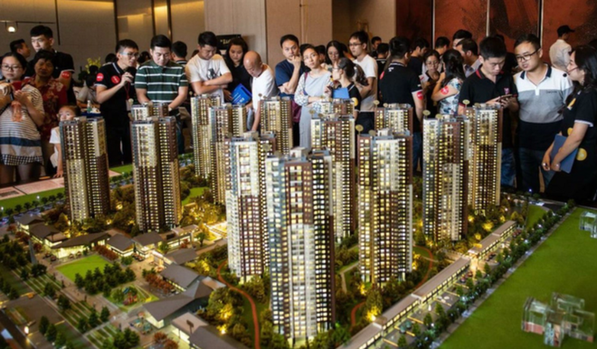 Khủng hoảng bất động sản phá tan cuộc sống tầng lớp trung lưu Trung Quốc - Ảnh 3.