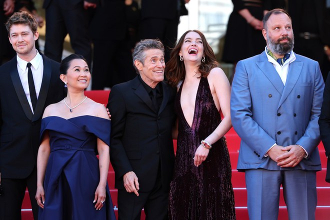 Phim 18+ của Emma Stone gây sốc nhất Cannes 2024, khách mời bỏ khỏi rạp vì quá sợ hãi - Ảnh 1.