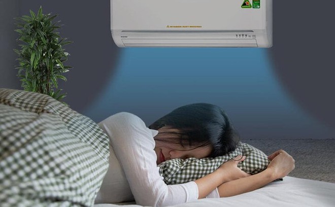 Đ&ecirc;m ngủ để điều h&ograve;a 28-29 độ C c&oacute; tiết kiệm điện? - Ảnh 1.