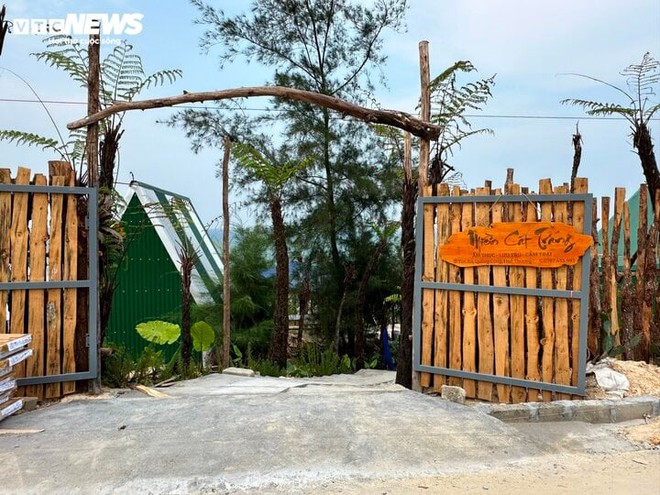Đ&igrave;nh chỉ hoạt động nh&agrave; h&agrave;ng, homestay sai ph&eacute;p tr&ecirc;n b&atilde;i biển đẹp của Huế - Ảnh 1.