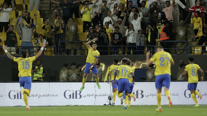 Ronaldo ghi cú đúp, Al Nassr tiến vào chung kết Cúp Nhà Vua Saudi Arabia - Ảnh 2.