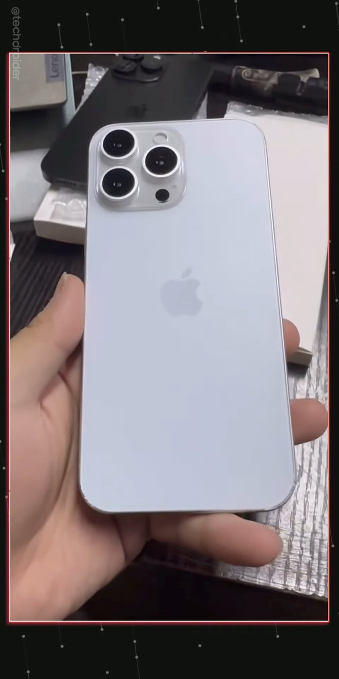 Ảnh thực tế mô hình iPhone 16 và iPhone 16 Pro Max: Sang xịn, màu sắc đẹp! - Ảnh 4.