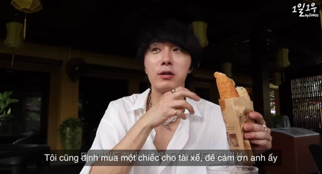 Jung Il Woo “chính thức” làm rể Việt rồi: Trả giá căng như người bản địa, ăn 2 lần món bánh mì trứ danh này - Ảnh 6.