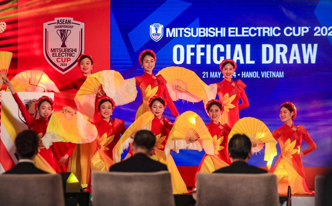 Bốc thăm AFF Cup 2024: Đội tuyển Việt Nam rơi vào bảng từ thần, tái ngộ Indonesia! - Ảnh 5.