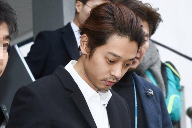 Netizen phẫn nộ tên tội phạm tình dục vụ bê bối Burning Sun tiếp tục sự nghiệp âm nhạc sau khi ra tù - Ảnh 1.