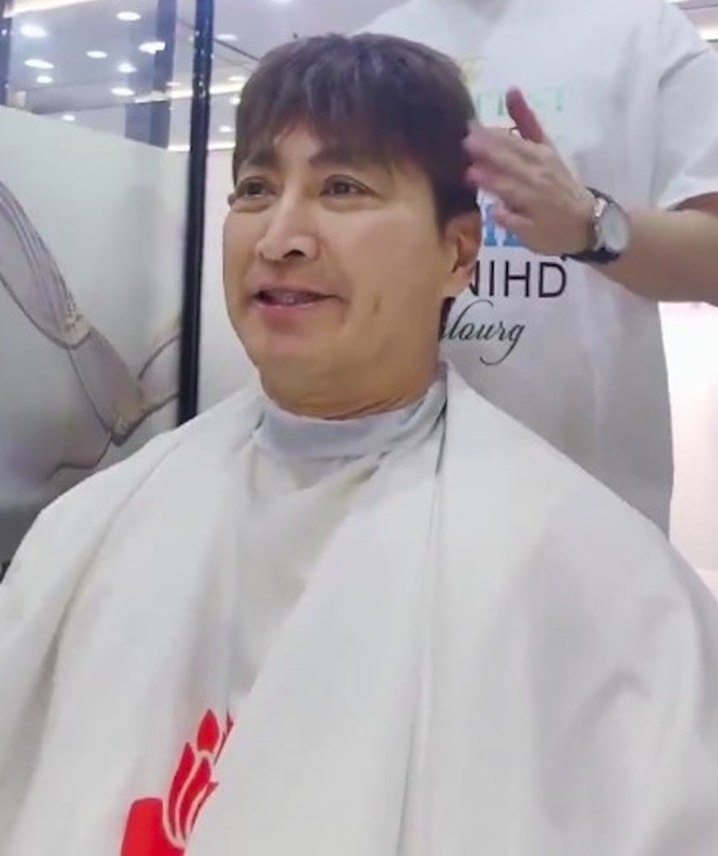 Không nhận ra Triển Chiêu đẹp trai nhất màn ảnh một thời, tóc tai luộm thuộm khiến netizen ngỡ ngàng - Ảnh 2.