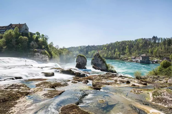 Chiêm ngưỡng 21 thác nước đẹp nhất thế giới: Việt Nam có tên, là thác nắm kỷ lục Đông Nam Á - Ảnh 20.