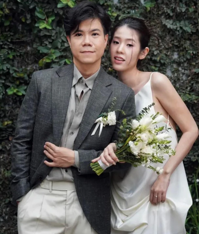 Đinh Mạnh Ninh tổ chức đám cưới tại Bắc Giang: Cô dâu lộ diện rạng rỡ, MC Phí Linh và bạn bè thân thiết tham dự - Ảnh 10.