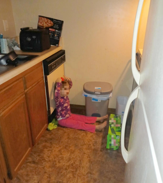Vụ việc gây phẫn nộ: Bé gái 4 tuổi tử vong thương tâm vì thường xuyên bị mẹ cho uống sữa bột pha với nước ngọt có ga - Ảnh 3.