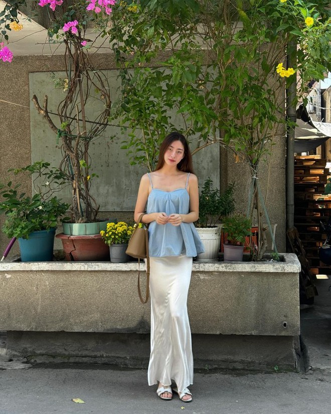 Gerade Röcke verdecken den Stil vietnamesischer Schönheiten – Foto 6.