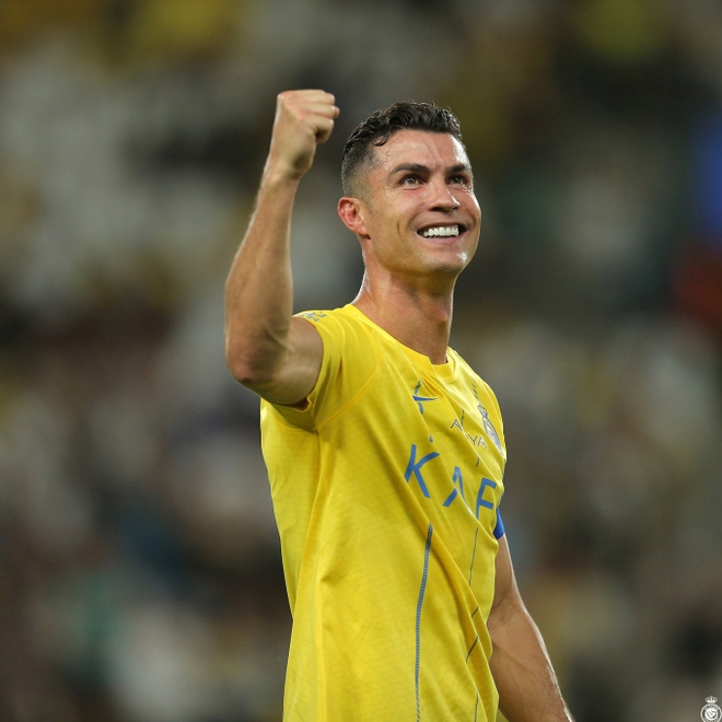Vì sao Ronaldo không thể giành Chiếc giày vàng dù vừa thiết lập kỷ lục ghi bàn chưa từng có? - Ảnh 1.