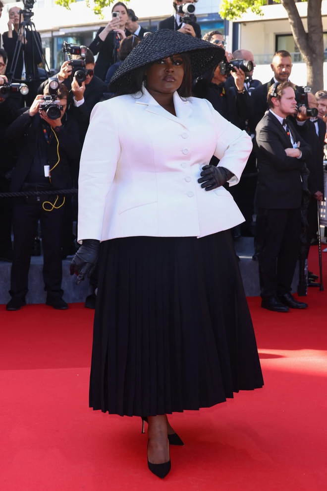 Những xu hướng thời trang được xướng tên trên thảm đỏ Cannes 2024 - Ảnh 6.