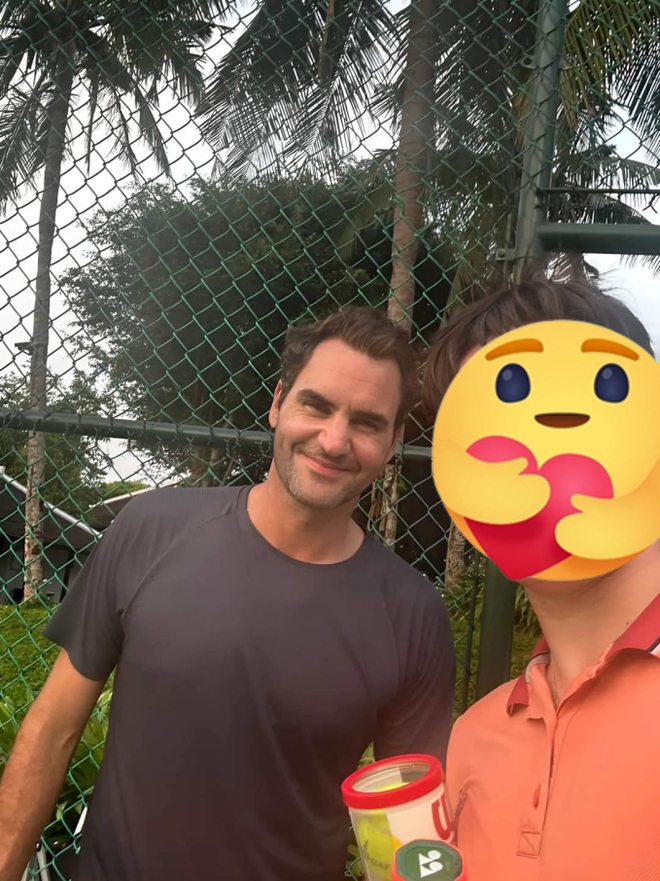 Roger Federer và kỷ niệm khó quên về nụ hôn đầu với bà xã hơn tuổi: Cô ấy gọi tôi là cậu nhóc - Ảnh 5.