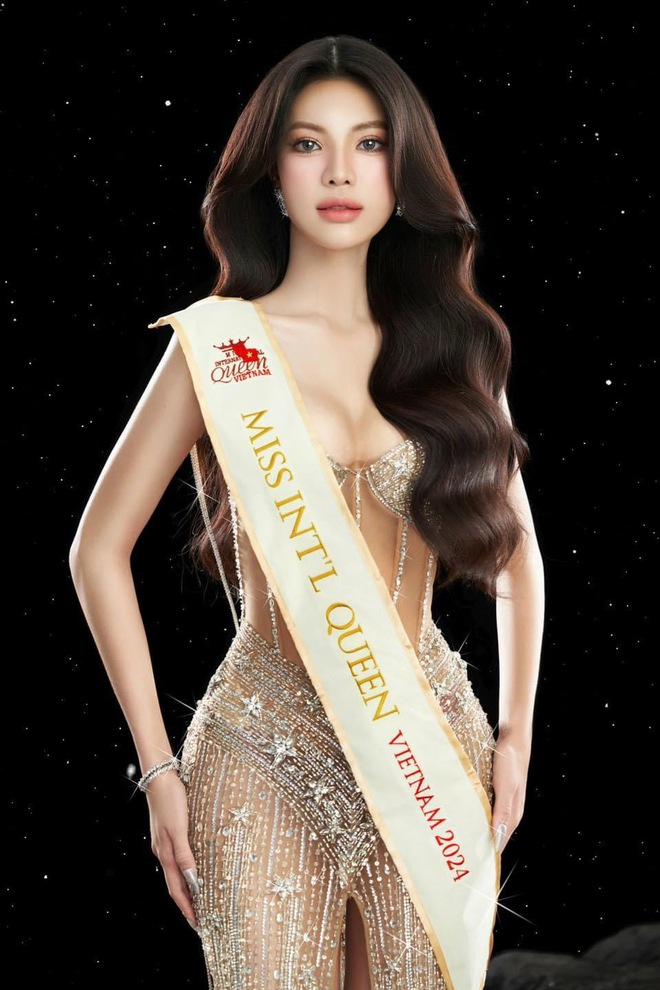 Tường San đại diện Việt Nam thi Hoa hậu Chuyển giới Quốc tế: Vướng tin được dọn đường sẵn, đối thủ gấp rút lên tiếng chuyện tranh giành vị trí - Ảnh 2.