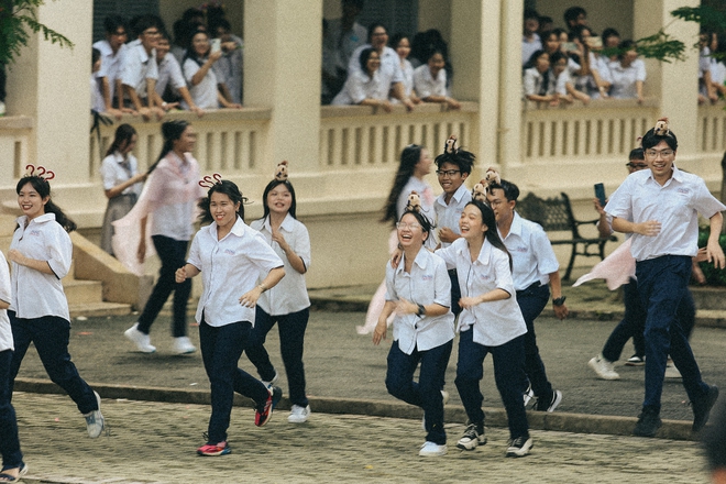 Hôm nay, ngày cuối cùng của tháng 5: Là kết thúc đời học sinh và là khởi đầu một hành trình hoàn toàn mới của 2k6! - Ảnh 5.