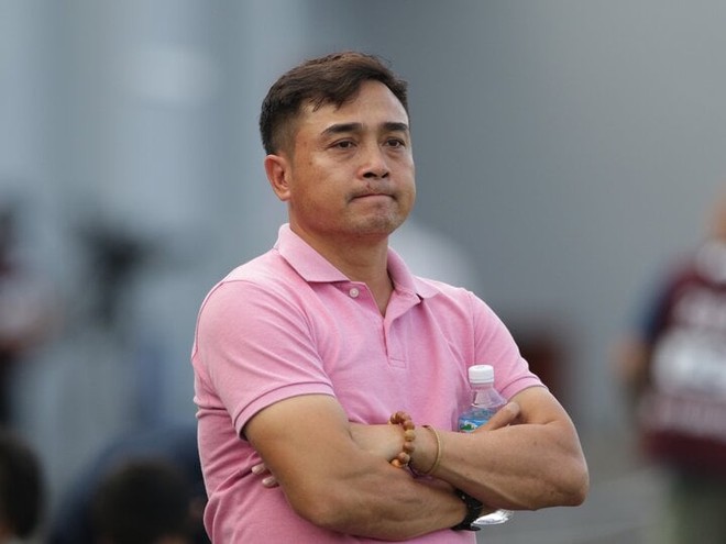 HLV Thể C&ocirc;ng mỉa mai HAGL đ&aacute; xấu, n&ecirc;n đổi t&ecirc;n kh&aacute;c - Ảnh 1.