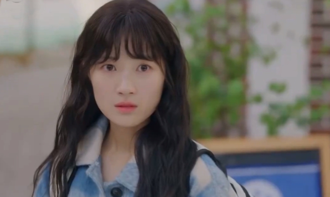 Cõng Anh Mà Chạy tập 9: Kim Hye Yoon gây sốt MXH vì diễn quá đỉnh, cảnh bi thương khiến netizen khóc theo - Ảnh 7.