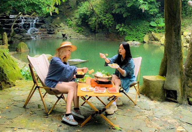 Phát hiện điểm được ví như vườn địa đàng cách Hà Nội chưa đến 100km, rất phù hợp để tránh nóng ngày hè - Ảnh 8.