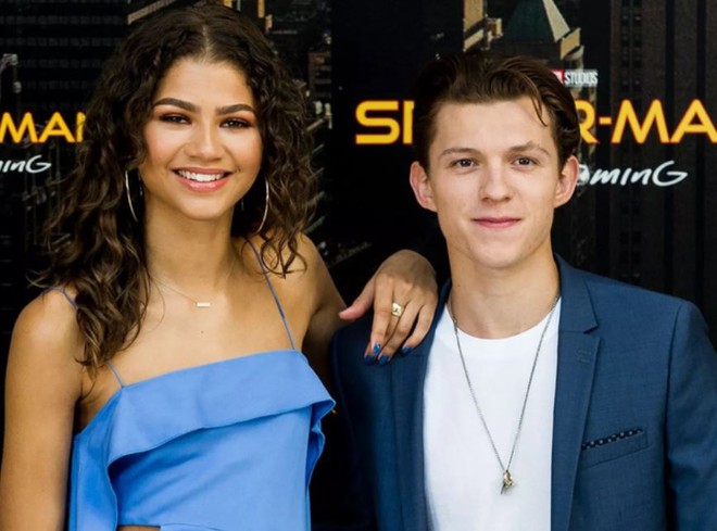 Zendaya was so "slay" at the 2024 Met Gala, her boyfriend Tom Holland immediately acted infatuated, exciting more than 8 million people - Photo 4.