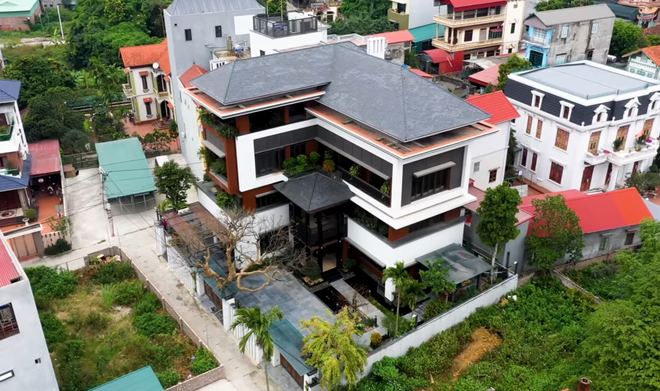 Ở một huyện ngoại th&agrave;nh H&agrave; Nội, bước ch&acirc;n ra đường l&agrave; thấy l&acirc;u đ&agrave;i, biệt phủ - Ảnh 26.