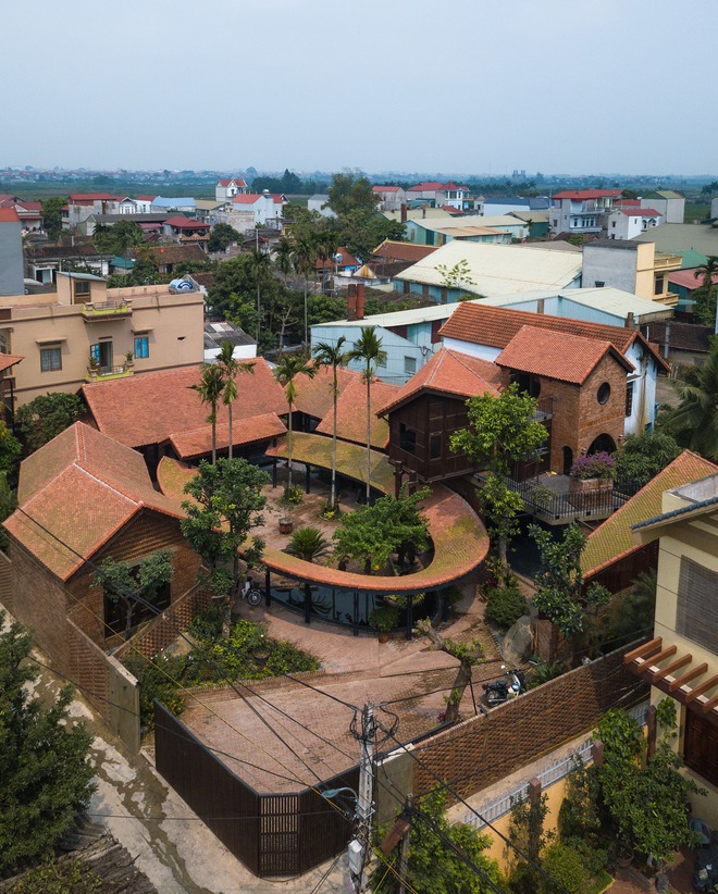 Ở một huyện ngoại thành Hà Nội, bước chân ra đường là thấy lâu đài, biệt phủ - Ảnh 32.