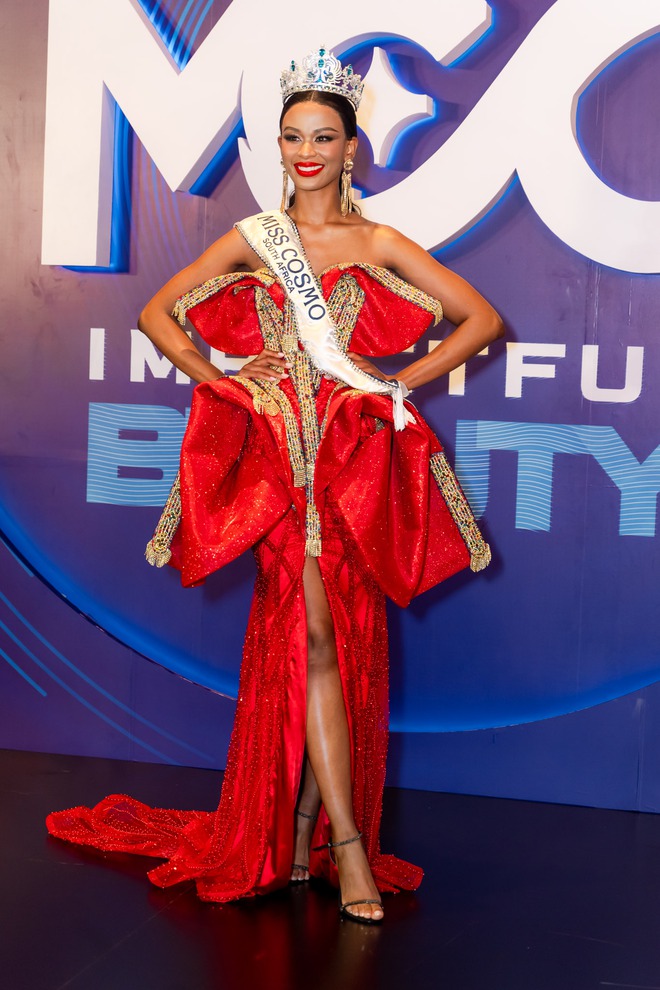 Khánh Vân, Ngọc Châu bị mất danh hiệu Miss Universe Vietnam - Ảnh 12.