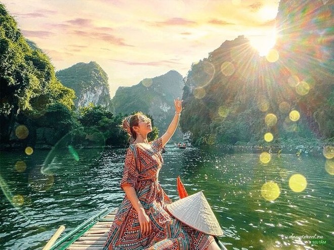 Kh&aacute;m ph&aacute; n&eacute;t đẹp thi&ecirc;n nhi&ecirc;n độc nhất v&ocirc; nhị ở Thung Nắng&nbsp;Ninh B&igrave;nh - Ảnh 4.