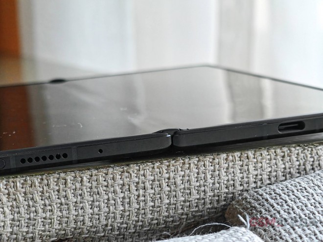 Chiếc điện thoại màn hình gập cả gan thách thức Galaxy Z Fold5 của Samsung - Ảnh 8.