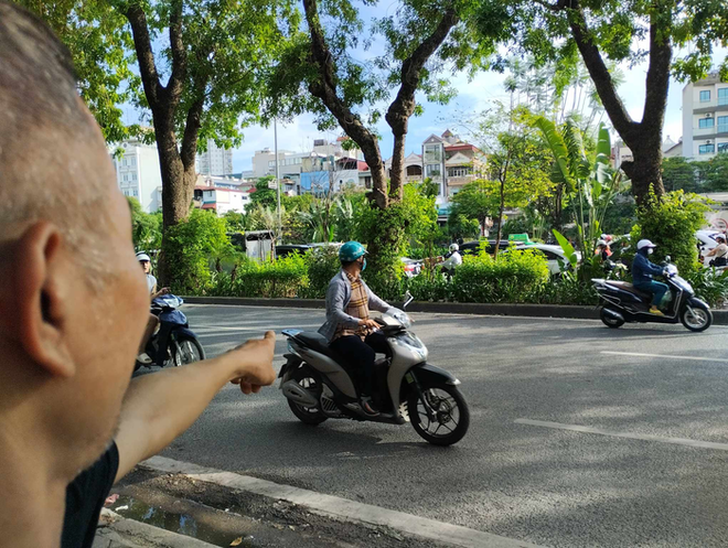 Vụ 3 thanh niên tử vong trên đường Láng: Nhân chứng kể lại khoảnh khắc kinh hoàng - Ảnh 3.